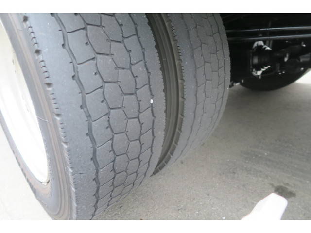 日野レンジャーアルミバン中型（4t）[写真17]