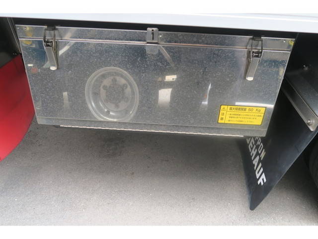 日野レンジャーアルミバン中型（4t）[写真18]