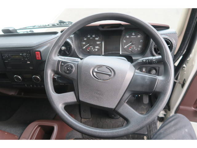 日野レンジャーアルミバン中型（4t）[写真33]