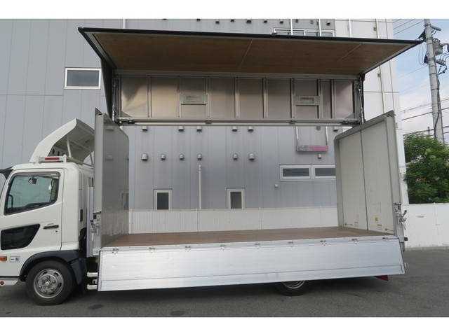 日野レンジャーアルミバン中型（4t）[写真06]