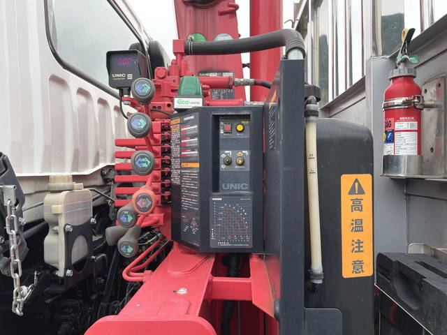 三菱ふそうファイタークレーン4段中型（4t）[写真14]