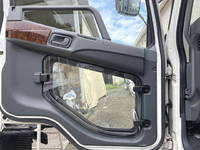 三菱ふそうファイタークレーン4段中型（4t）[写真30]