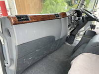 三菱ふそうファイタークレーン4段中型（4t）[写真31]