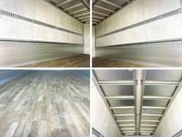 三菱ふそうファイターアルミウイング中型（4t）[写真13]