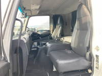 三菱ふそうファイターアルミウイング中型（4t）[写真30]