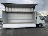 三菱ふそうファイターアルミウイング中型（4t）[写真07]