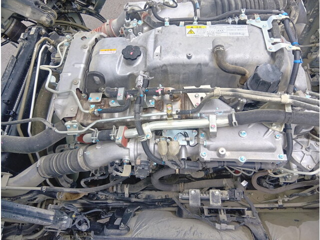 いすゞギガミキサー車（コンクリートミキサー）大型（10t）[写真16]