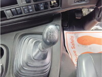 いすゞギガミキサー車（コンクリートミキサー）大型（10t）[写真28]