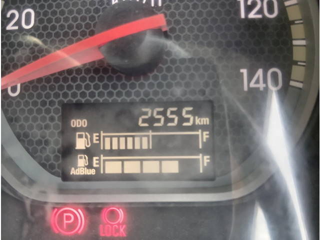 いすゞギガミキサー車（コンクリートミキサー）大型（10t）[写真27]