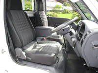 マツダボンゴ平ボディ小型（2t・3t）[写真20]