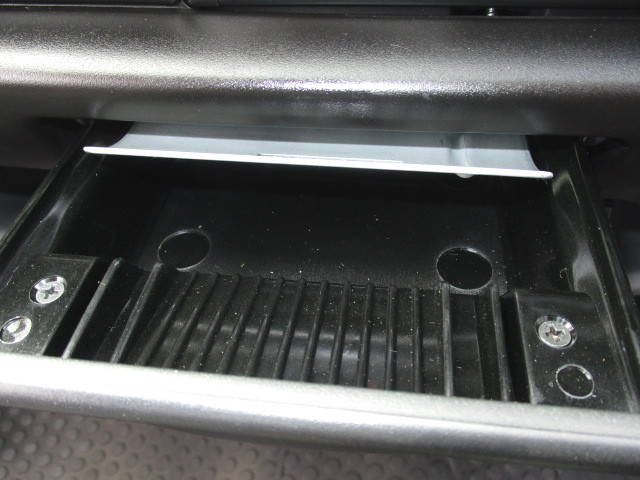 マツダボンゴ平ボディ小型（2t・3t）[写真25]