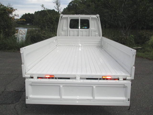 マツダボンゴ平ボディ小型（2t・3t）[写真06]