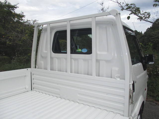 マツダボンゴ平ボディ小型（2t・3t）[写真09]