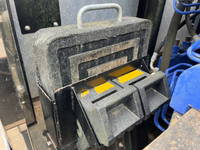 三菱ふそうスーパーグレートセルフクレーン3段大型（10t）[写真18]