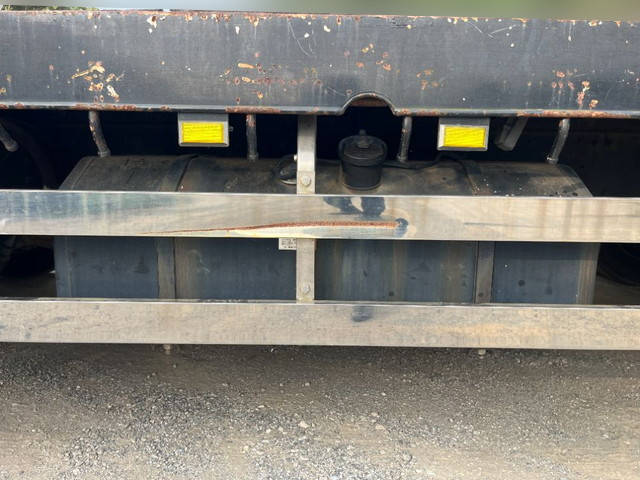 三菱ふそうスーパーグレートセルフクレーン3段大型（10t）[写真21]