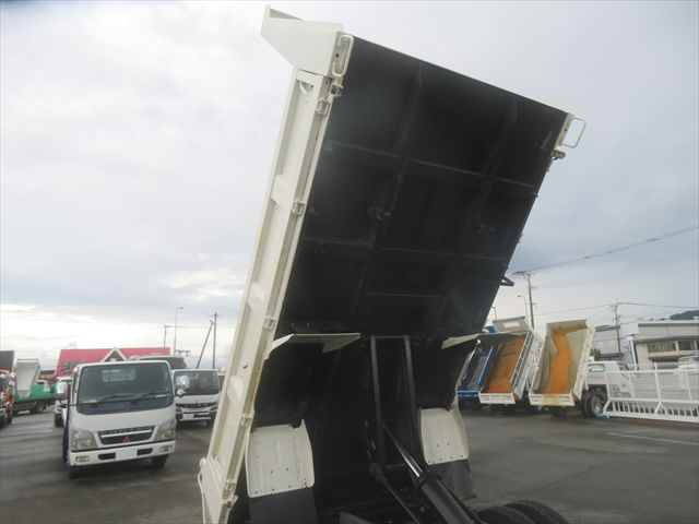 日野デュトロダンプ小型（2t・3t）[写真17]