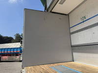 日野プロフィアアルミウイング大型（10t）[写真12]