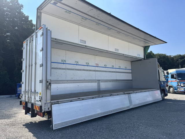 日野プロフィアアルミウイング大型（10t）[写真12]