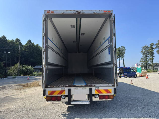 日野プロフィアアルミウイング大型（10t）[写真14]