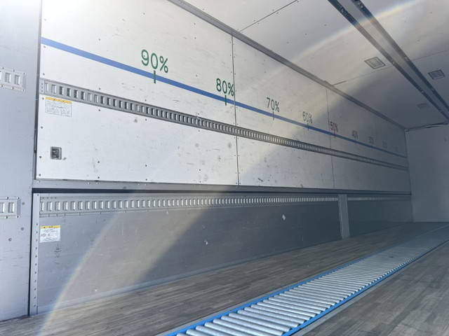 日野プロフィアアルミウイング大型（10t）[写真16]