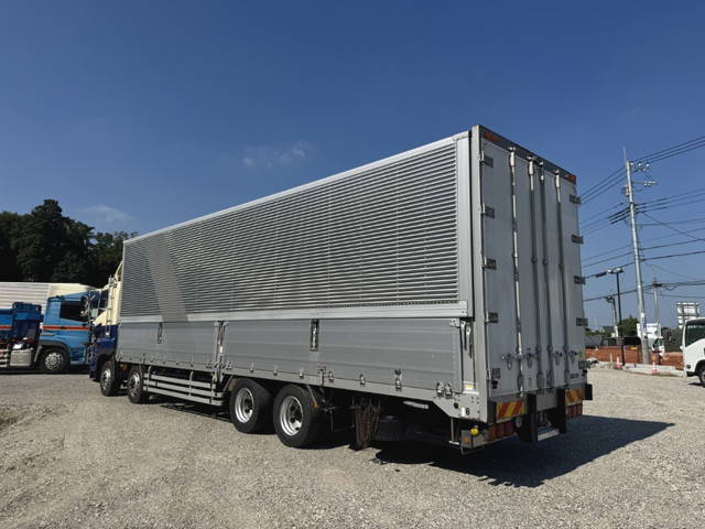 日野プロフィアアルミウイング大型（10t）[写真02]