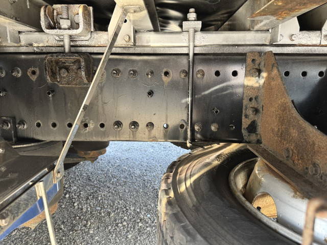 日野プロフィアアルミウイング大型（10t）[写真35]