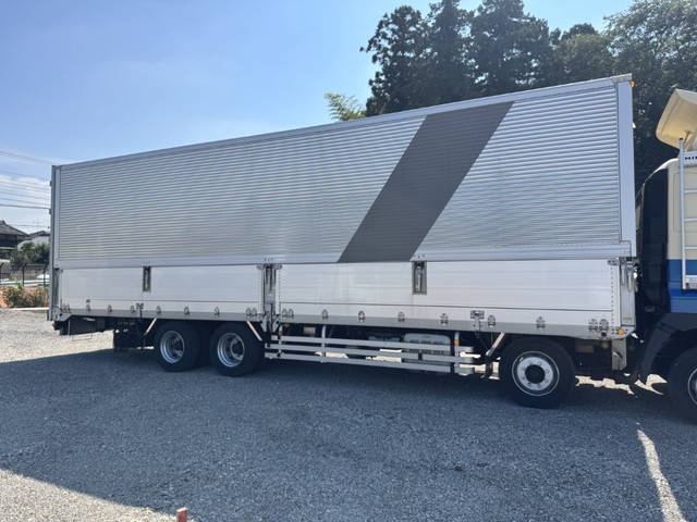 日野プロフィアアルミウイング大型（10t）[写真06]