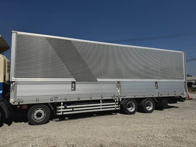 日野プロフィアアルミウイング大型（10t）[写真08]