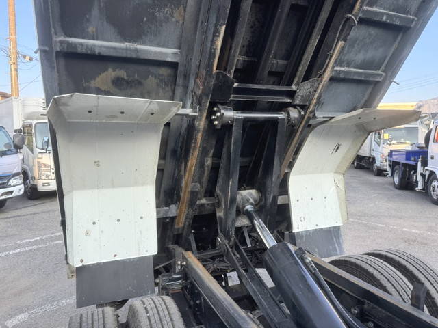 いすゞエルフローダーダンプ小型（2t・3t）[写真14]