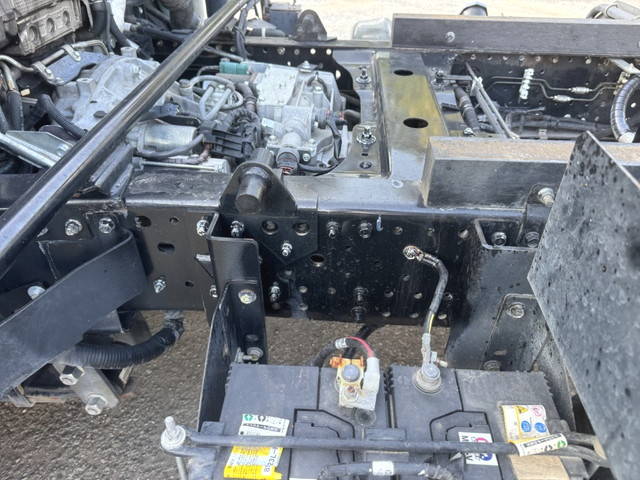 いすゞエルフローダーダンプ小型（2t・3t）[写真32]