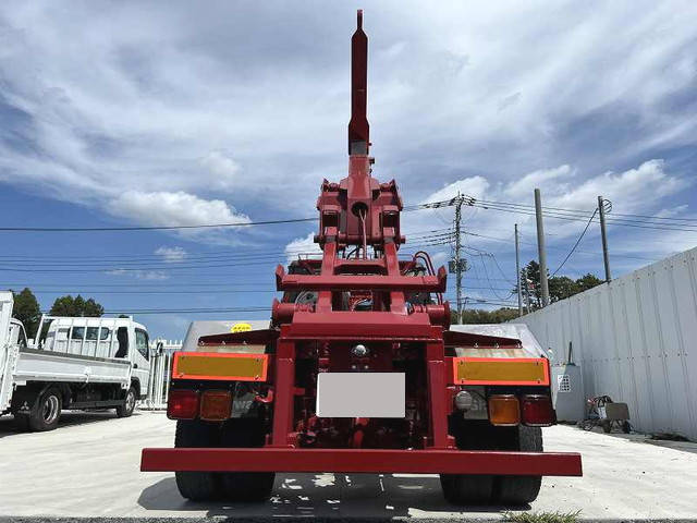 UDトラックスコンドルコンテナ専用車増トン（6t・8t）[写真11]