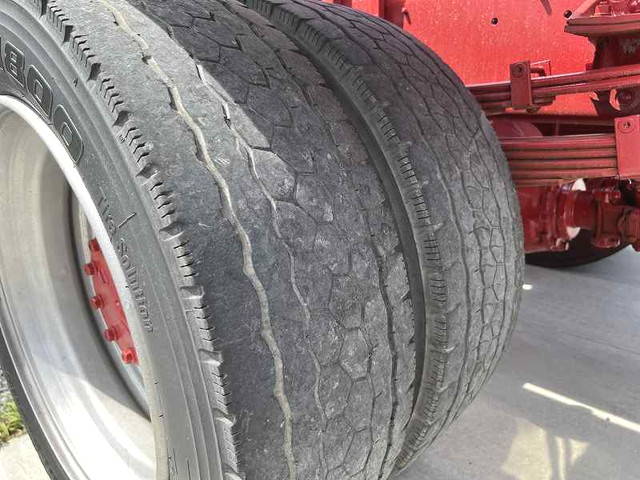 UDトラックスコンドルコンテナ専用車増トン（6t・8t）[写真19]