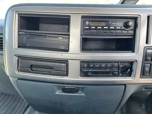 UDトラックスコンドルコンテナ専用車増トン（6t・8t）[写真37]