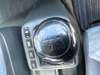 UDトラックスコンドルコンテナ専用車増トン（6t・8t）[写真39]