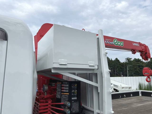 三菱ふそうキャンタークレーン4段小型（2t・3t）[写真17]