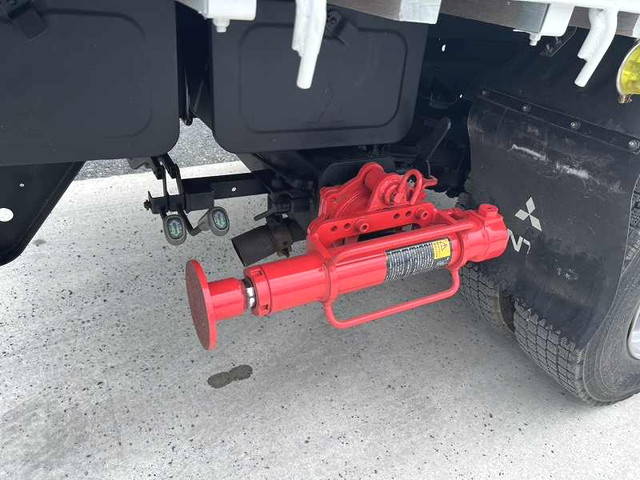 三菱ふそうキャンタークレーン4段小型（2t・3t）[写真23]