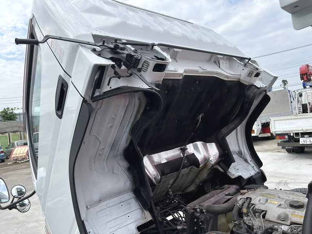 三菱ふそうキャンタークレーン4段小型（2t・3t）[写真25]