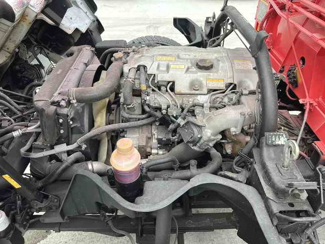 三菱ふそうキャンタークレーン4段小型（2t・3t）[写真26]