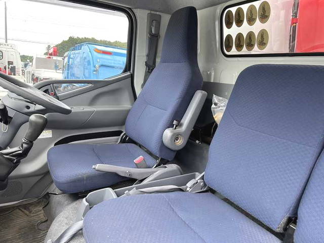 三菱ふそうキャンタークレーン4段小型（2t・3t）[写真33]