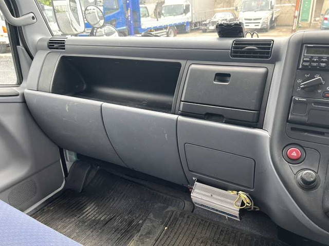 三菱ふそうキャンタークレーン4段小型（2t・3t）[写真36]