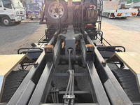 いすゞフォワードコンテナ専用車増トン（6t・8t）[写真14]