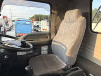 いすゞフォワードコンテナ専用車増トン（6t・8t）[写真38]