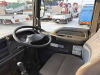 いすゞフォワードコンテナ専用車増トン（6t・8t）[写真39]