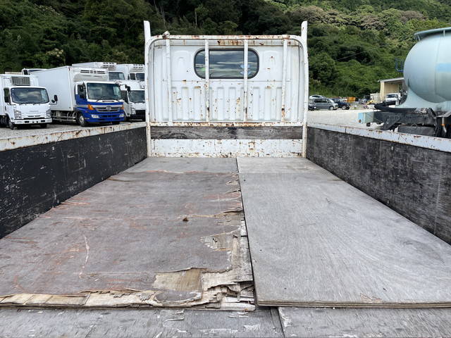 日産アトラス平ボディ小型（2t・3t）[写真10]