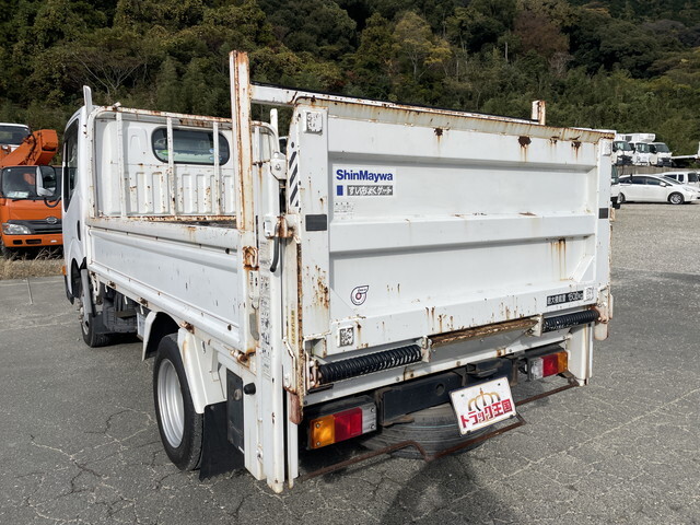 日産アトラス平ボディ小型（2t・3t）[写真04]