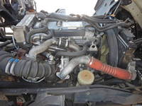 いすゞフォワード冷蔵冷凍ウイング中型（4t）[写真16]