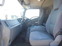 いすゞフォワード冷蔵冷凍ウイング中型（4t）[写真20]