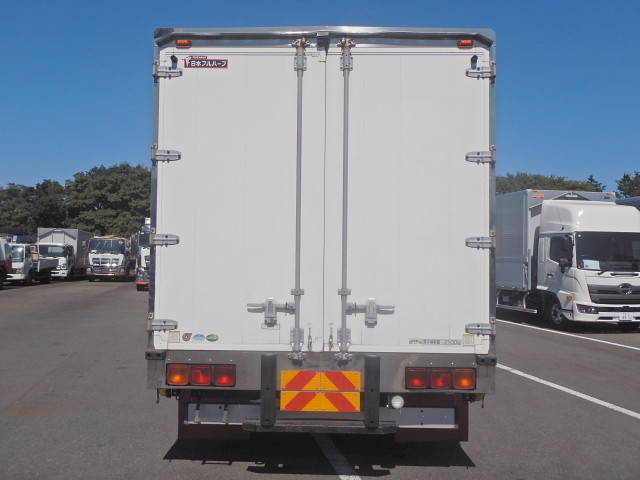 いすゞフォワード冷蔵冷凍ウイング中型（4t）[写真05]