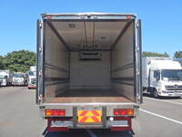 いすゞフォワード冷蔵冷凍ウイング中型（4t）[写真07]