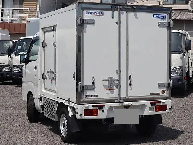 トヨタその他の車種冷凍車（冷蔵車）小型（2t・3t）[写真02]